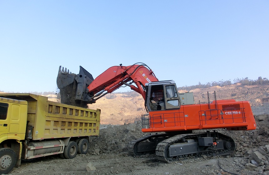 電動挖掘機 電動挖掘機