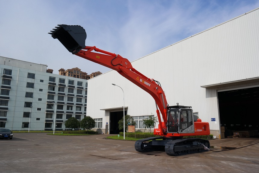 電動(dòng)挖掘機(jī).jpg 電動(dòng)挖掘機(jī).jpg