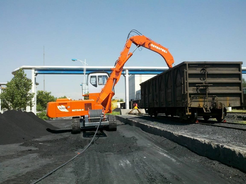 抓料機(jī).jpg 抓料機(jī).jpg